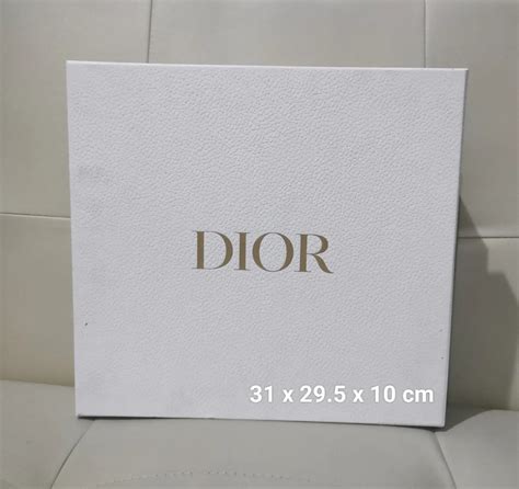 box dior asli